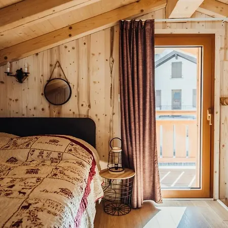 Chalet With Mountain View And 2 Min Walk From The City Center * Chamonix