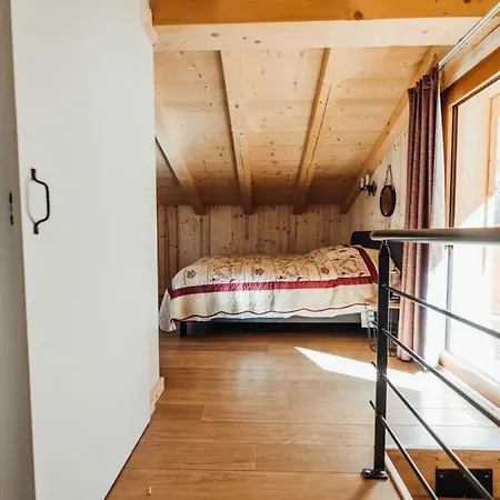 Chalet With Mountain View And 2 Min Walk From The City Center Chalet Chamonix